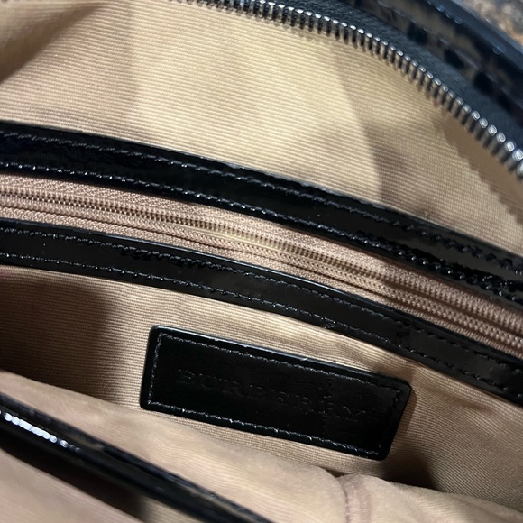 Burberry Novacheck Crossbody Bag - Picture 6 of 6